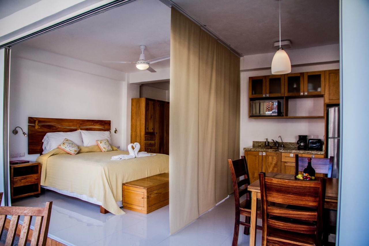 פוארטו ואלארטה Hotel Andales On The Bay Suites מראה חיצוני תמונה