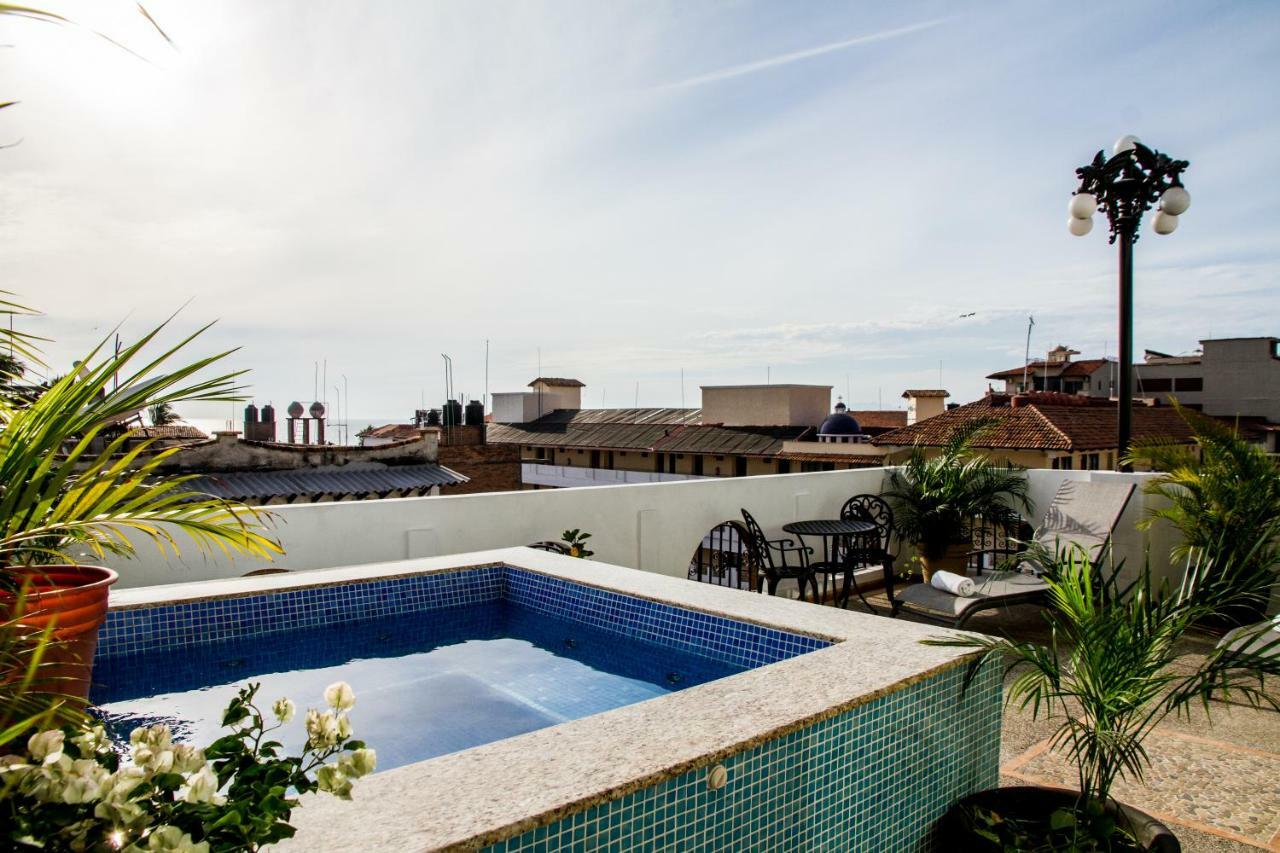 פוארטו ואלארטה Hotel Andales On The Bay Suites מראה חיצוני תמונה